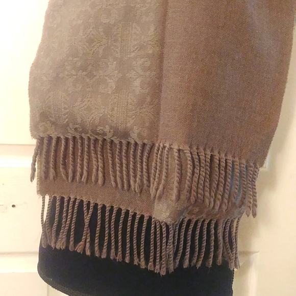 Cecchi E Cecchi Vtg Grey Wool Damask Scarf Fringed Italy - Picture 4 of 6